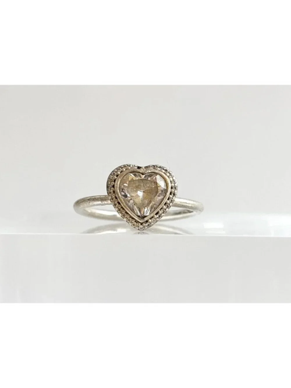 Heart Shaped CZ Gemstone Accented Sterling Silver 925 Vintage Ring - sz 7